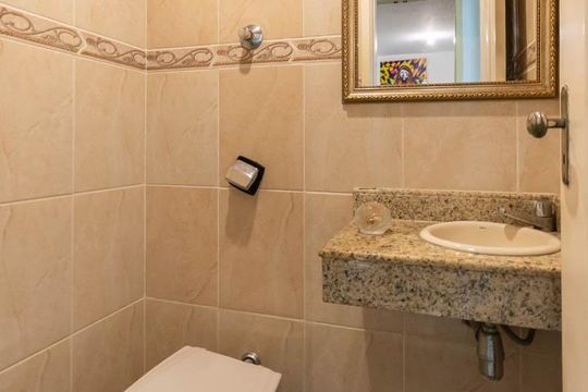 Lavabo de apartamento à venda com 3 quartos, 127m² em Tijuca, Rio de Janeiro