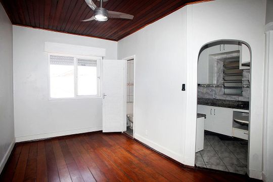 Casa à venda com 3 quartos, 120m² em Cidade Baixa, Porto Alegre
