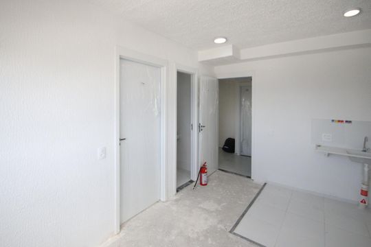 Sala  de apartamento à venda com 2 quartos, 32m² em Parque Novo Mundo, São Paulo