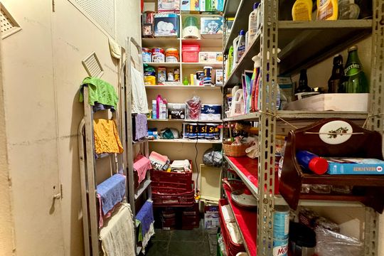 Despensa de apartamento à venda com 4 quartos, 140m² em Laranjeiras, Rio de Janeiro
