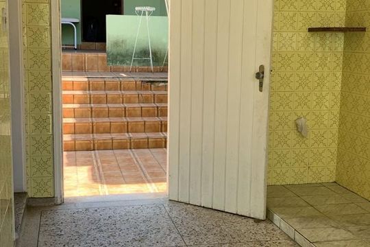 Área de serviço de casa à venda com 5 quartos, 348m² em Vila Assunção, Santo André