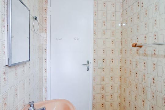 Banheiro de apartamento para alugar com 2 quartos, 66m² em Jardim Alianca, Guarulhos