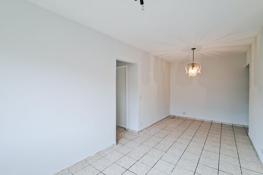 Sala de apartamento para alugar com 2 quartos, 66m² em Jardim Alianca, Guarulhos