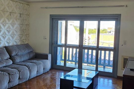 Casa para alugar com 3 quartos, 310m² em São Luís, Canoas