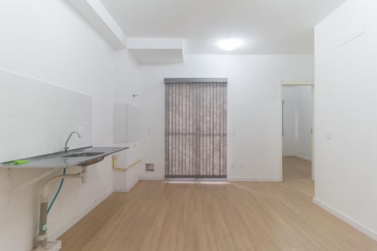 Apartamento para alugar com 2 quartos, 61m² em Jardim Santo Antonio, Poá