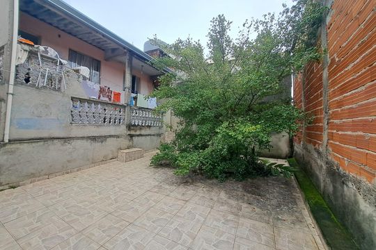 Quintal de casa à venda com 2 quartos, 144m² em Santo Antônio, Osasco