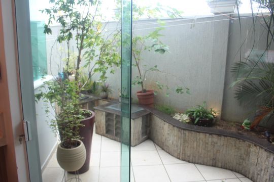 Quintal de casa à venda com 3 quartos, 480m² em Olímpico, São Caetano do Sul