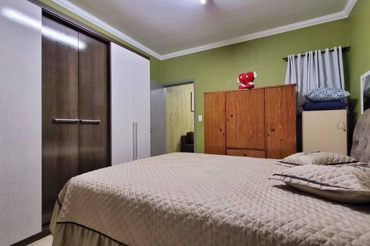 Quarto de casa à venda com 2 quartos, 200m² em Vila Pires, Santo André