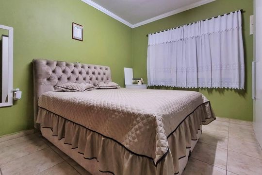 Quarto de casa à venda com 2 quartos, 200m² em Vila Pires, Santo André