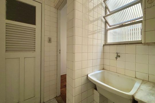 Área de serviço de apartamento para alugar com 1 quarto, 51m² em Copacabana, Rio de Janeiro