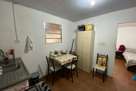 Cozinha 3 de casa à venda com 3 quartos, 252m² em Jardim Mirante, São Paulo