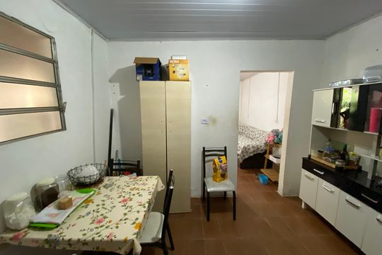 Cozinha 3 de casa à venda com 3 quartos, 252m² em Jardim Mirante, São Paulo
