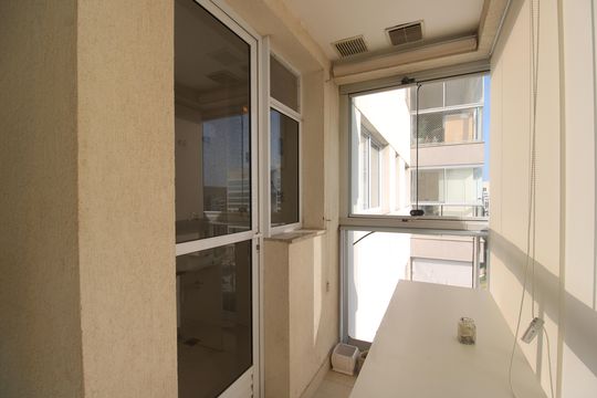 Sala - Varanda de apartamento à venda com 3 quartos, 101m² em Barra da Tijuca, Rio de Janeiro