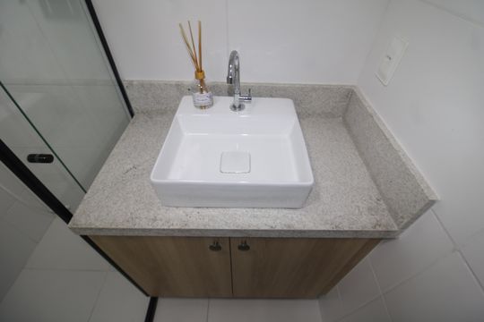 Banheiro de apartamento para alugar com 1 quarto, 29m² em Parada Inglesa, São Paulo