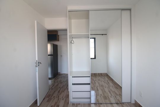 Quarto 1 de apartamento para alugar com 1 quarto, 29m² em Parada Inglesa, São Paulo