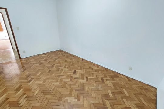 Sala de apartamento para alugar com 4 quartos, 110m² em Tijuca, Rio de Janeiro