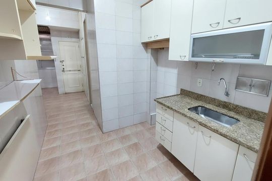 Cozinha de apartamento para alugar com 4 quartos, 110m² em Tijuca, Rio de Janeiro