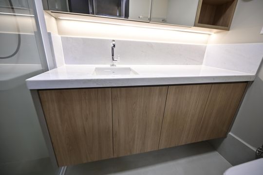 Banheiro Social de apartamento à venda com 1 quarto, 51m² em Setor Bueno, Goiânia