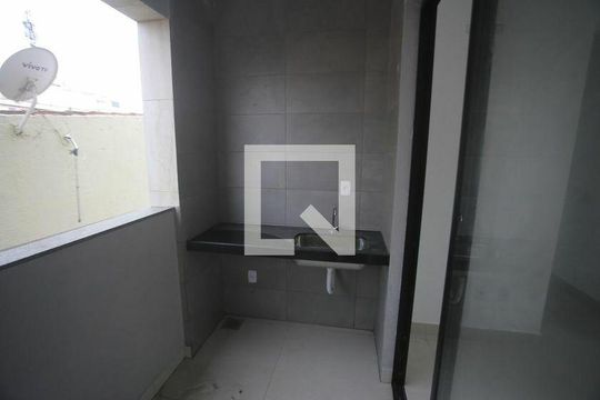 Apartamento à venda com 3 quartos, 77m² em Prado, Belo Horizonte