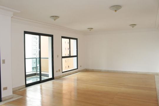 Apartamento para alugar com 4 quartos, 200m² em Higienópolis, São Paulo