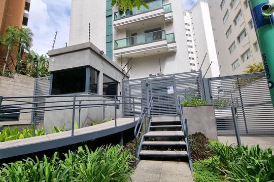 Apartamento para alugar com 4 quartos, 200m² em Higienópolis, São Paulo