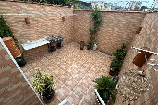 Casa à venda com 4 quartos, 200m² em Parque Jabaquara, São Paulo