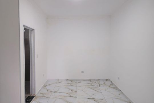 Kitnet/Studio para alugar com 1 quarto, 22m² em Jardim Rosa de Franca, Guarulhos