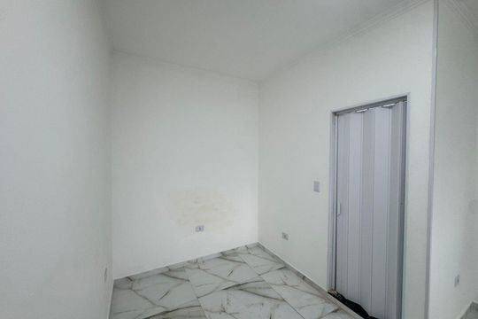 Kitnet de kitnet/studio para alugar com 1 quarto, 18m² em Jardim Rosa de Franca, Guarulhos