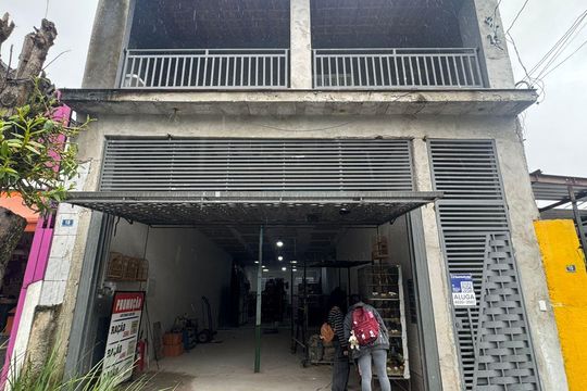 Fachada de kitnet/studio para alugar com 1 quarto, 18m² em Jardim Rosa de Franca, Guarulhos