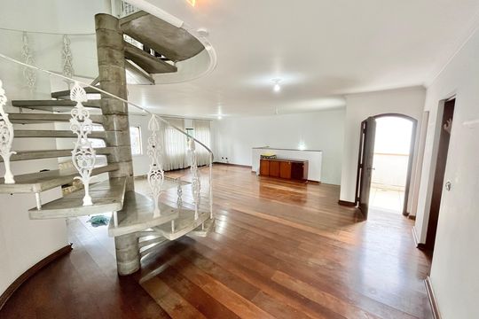 Sala de casa à venda com 4 quartos, 355m² em Jardim Franca, São Paulo