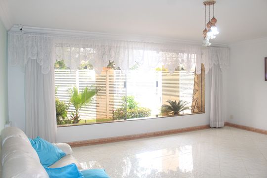 Sala de casa à venda com 4 quartos, 540m² em Olímpico, São Caetano do Sul