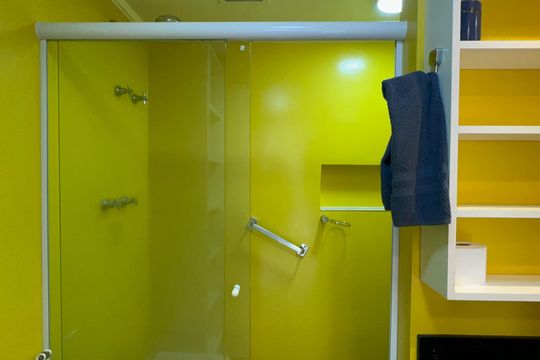 Banheiro da Suíte de apartamento à venda com 1 quarto, 45m² em Pinheiros, São Paulo