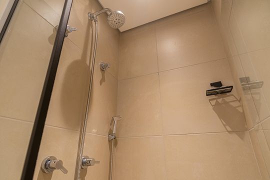 Banheiro de kitnet/studio à venda com 1 quarto, 24m² em Consolação, São Paulo