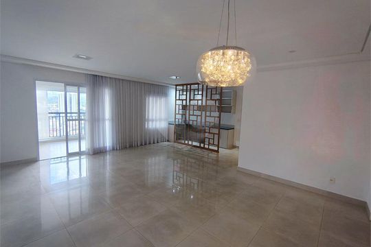 Apartamento à venda com 3 quartos, 166m² em Anhangabaú, Jundiaí