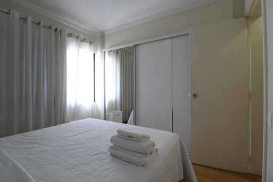 Quarto de apartamento para alugar com 1 quarto, 98m² em Itaim Bibi, São Paulo