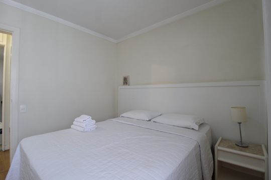 Quarto de apartamento para alugar com 1 quarto, 98m² em Itaim Bibi, São Paulo