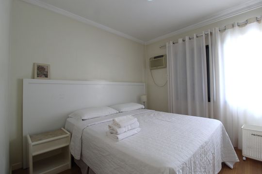 Quarto de apartamento para alugar com 1 quarto, 98m² em Itaim Bibi, São Paulo