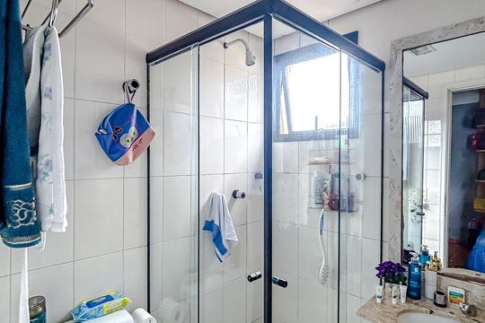 Banheiro da Suíte de apartamento à venda com 3 quartos, 118m² em Vila Carrão, São Paulo