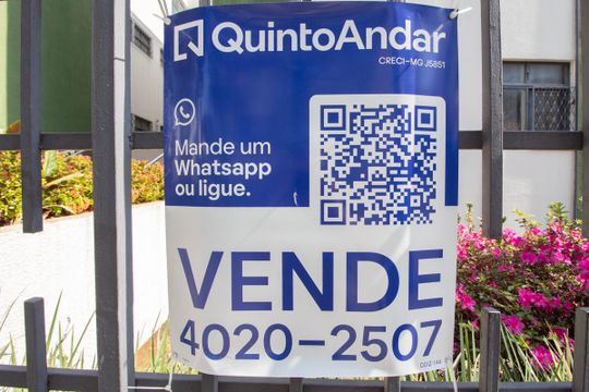 Plaquinha Instalada de apartamento à venda com 3 quartos, 85m² em Pampulha, Belo Horizonte