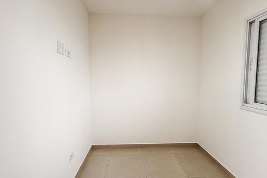 Quarto de apartamento para alugar com 1 quarto, 40m² em Vila Vitorio Mazzei, São Paulo