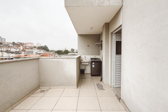 Área de Serviço de apartamento para alugar com 1 quarto, 40m² em Vila Vitorio Mazzei, São Paulo