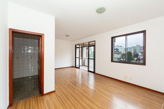 SALA de apartamento para alugar com 4 quartos, 120m² em Serra, Belo Horizonte