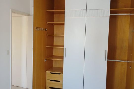 Quarto de apartamento para alugar com 3 quartos, 73m² em Jardim da Gloria, São Paulo