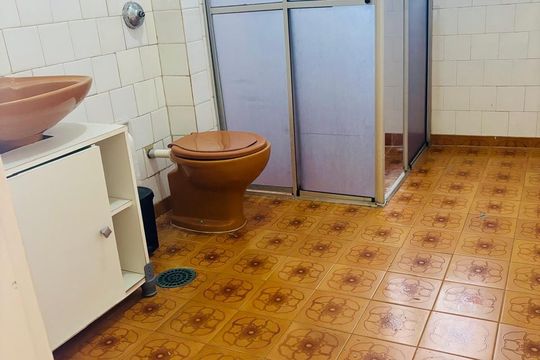 Banheiro de casa para alugar com 3 quartos, 155m² em Vila Regente Feijó, São Paulo