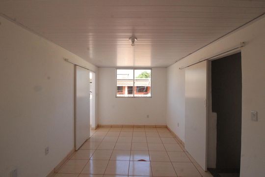 Sala de casa para alugar com 2 quartos, 70m² em Tiradentes, Nova Iguaçu