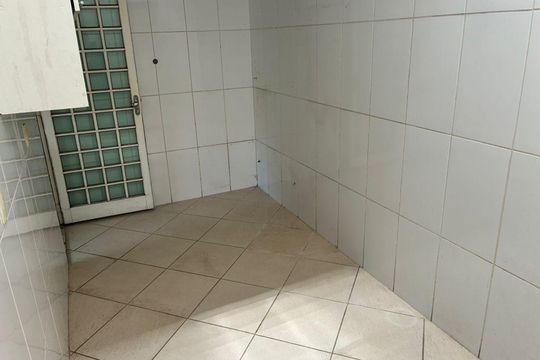Cozinha de casa para alugar com 3 quartos, 200m² em São Joaquim, Contagem
