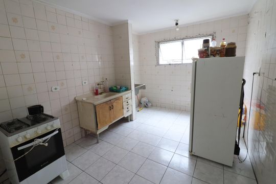 Cozinha e Área de Serviço de apartamento à venda com 2 quartos, 61m² em Veloso, Osasco