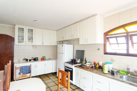 Cozinha de casa para alugar com 3 quartos, 256m² em Vila da Saúde, São Paulo
