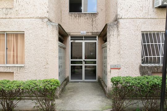 Fachada de apartamento para alugar com 2 quartos, 55m² em Cosmos, Rio de Janeiro