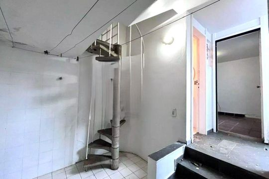 Casa à venda com 3 quartos, 274m² em Jardim Petropolis, São Paulo